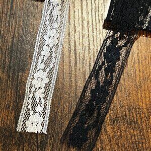 Vintage Floral Lace Trim Ribbon Set In Black & White